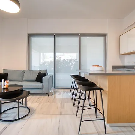 Premier 307 1 Bed Апартаменты Пафос