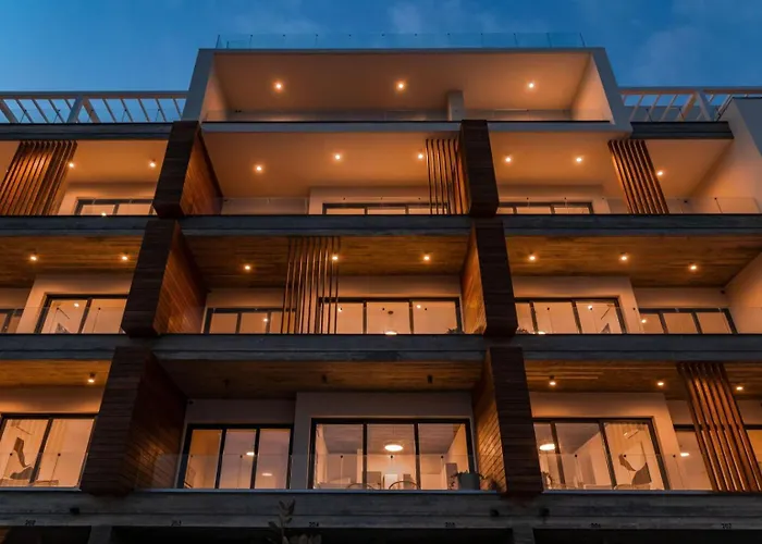 Premier 307 1 Bed * パ フォス